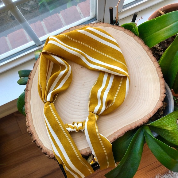 NWT Free People Tie-Back Headband Yellow Mustard White Stripe - Picture 5 of 8